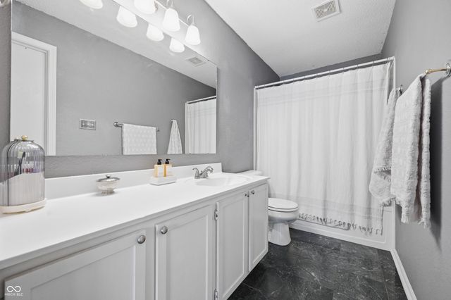 1249 Edgewater Drive, Greenwood, IN 46143