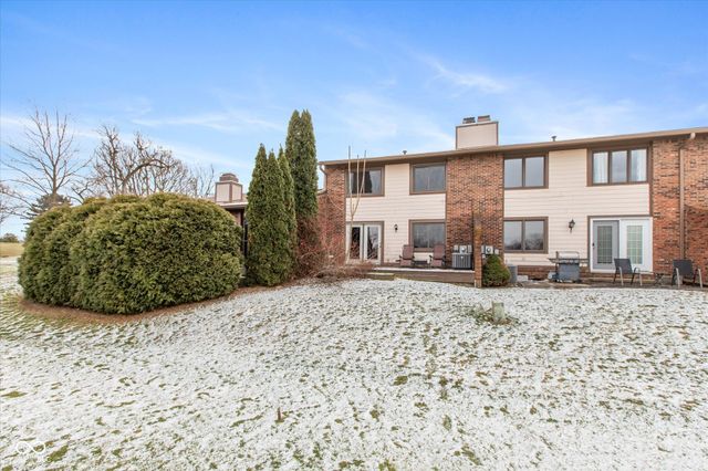 558 Cielo Vista Drive, Greenwood, IN 46143