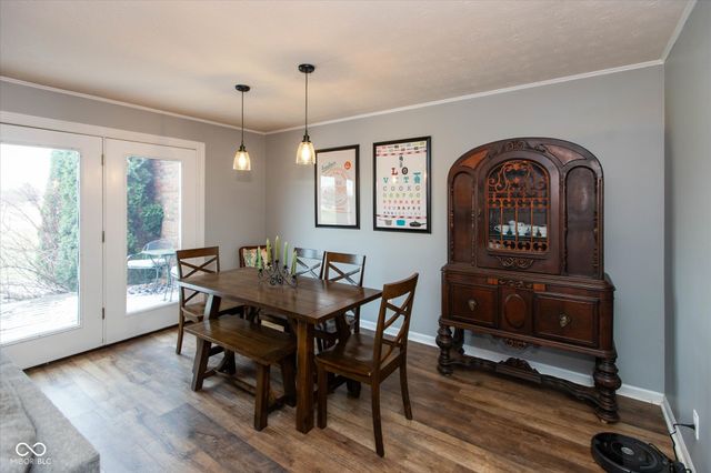 558 Cielo Vista Drive, Greenwood, IN 46143