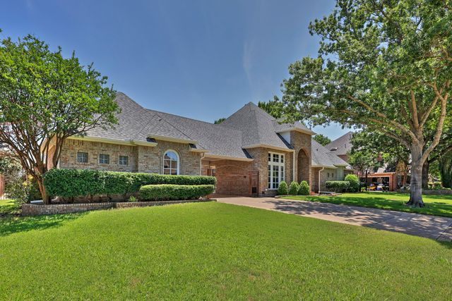 1428 Southern Hills Drive, Mansfield, TX 76063