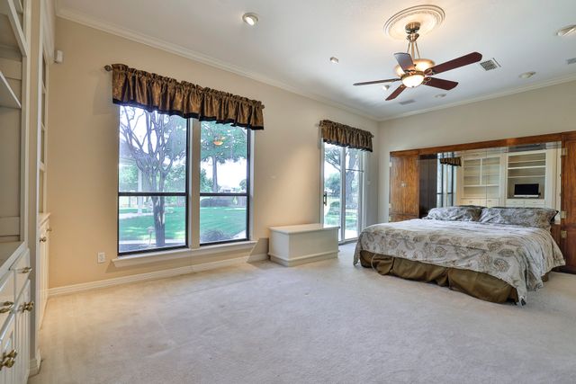 1428 Southern Hills Drive, Mansfield, TX 76063