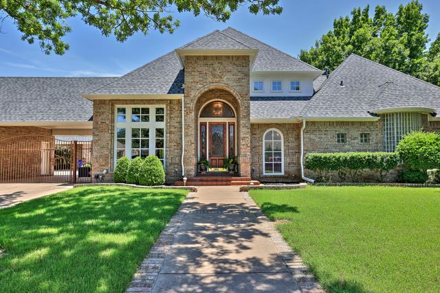 1428 Southern Hills Drive, Mansfield, TX 76063