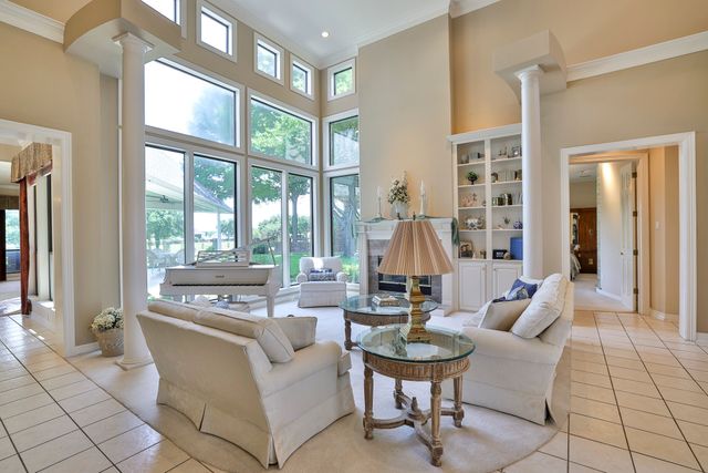 1428 Southern Hills Drive, Mansfield, TX 76063