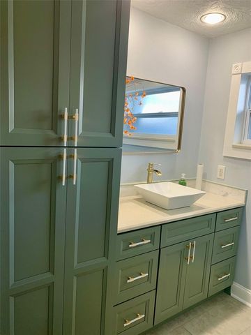 6317 WISTERIA LANE, Apollo Beach, FL 33572