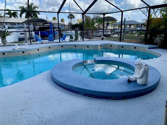 6317 WISTERIA LANE, Apollo Beach, FL 33572