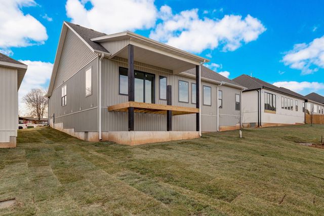 2953 W Marty Street, Springfield, MO 65810