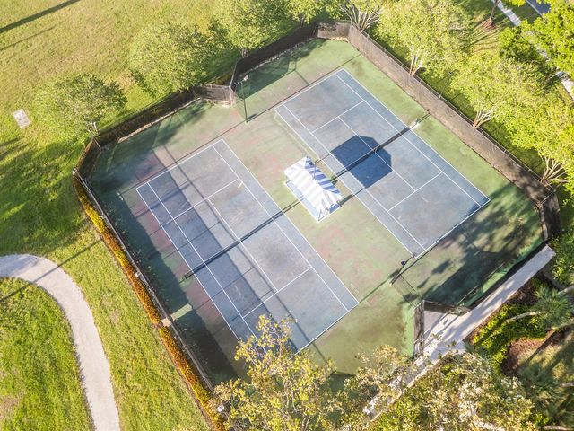 3611 36th Way, West Palm Beach, FL 33407