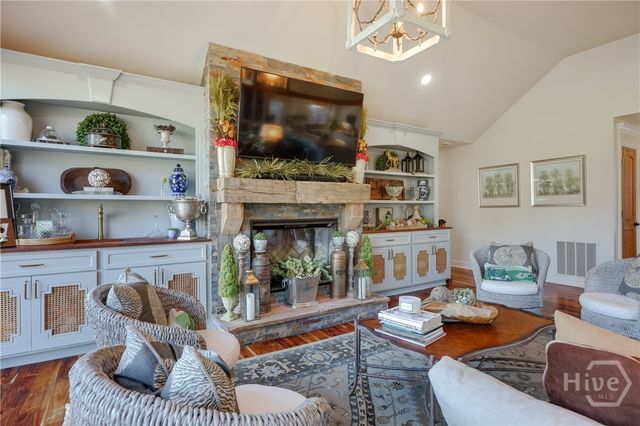 1040 Spy Glass Hill, Greensboro, GA 30642