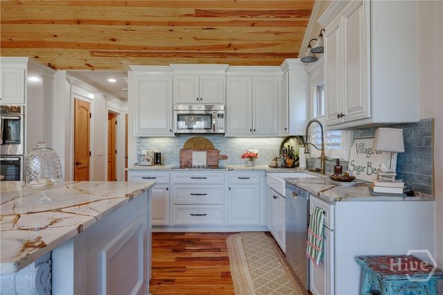 1040 Spy Glass Hill, Greensboro, GA 30642