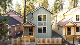 337 W Jefferson Avenue, Sisters, OR 97759