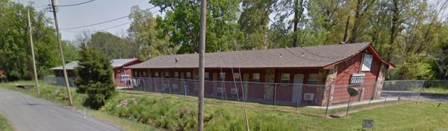 2103 S Beech, Pine Bluff, AR 71611
