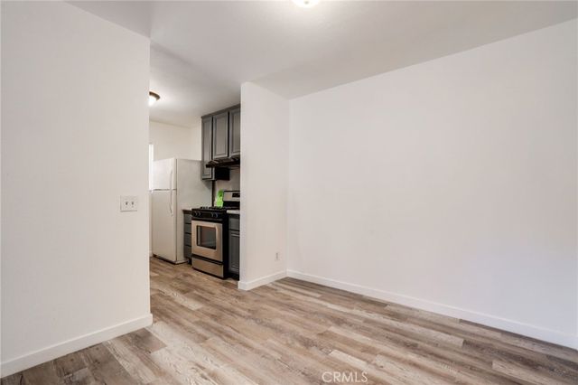 1094 Cabrillo Park, Santa Ana, CA 92701