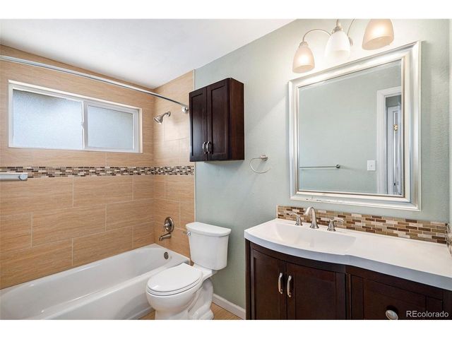 130 Dianna Dr, Lone Tree, CO 80124