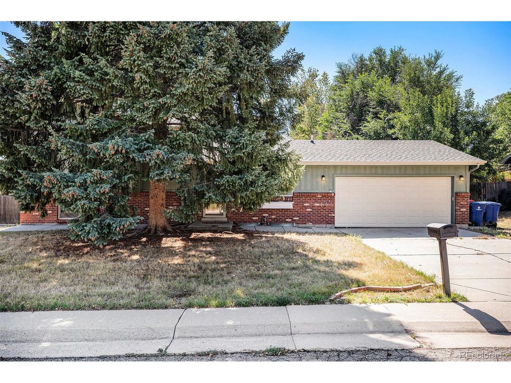 130 Dianna Dr, Lone Tree, CO 80124