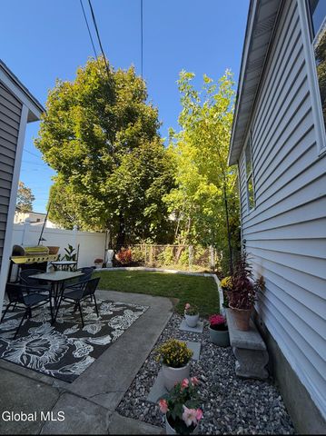 205 14th Street, Watervliet, NY 12189