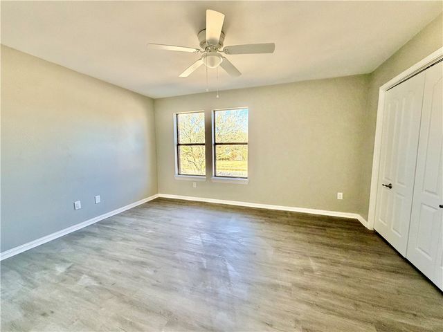 4549 Teal Dr, Corpus Christi, TX 78410