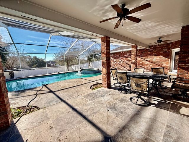 4549 Teal Dr, Corpus Christi, TX 78410