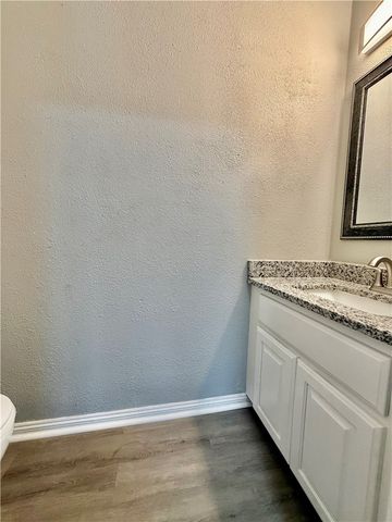 4549 Teal Dr, Corpus Christi, TX 78410