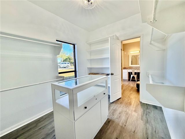 4549 Teal Dr, Corpus Christi, TX 78410