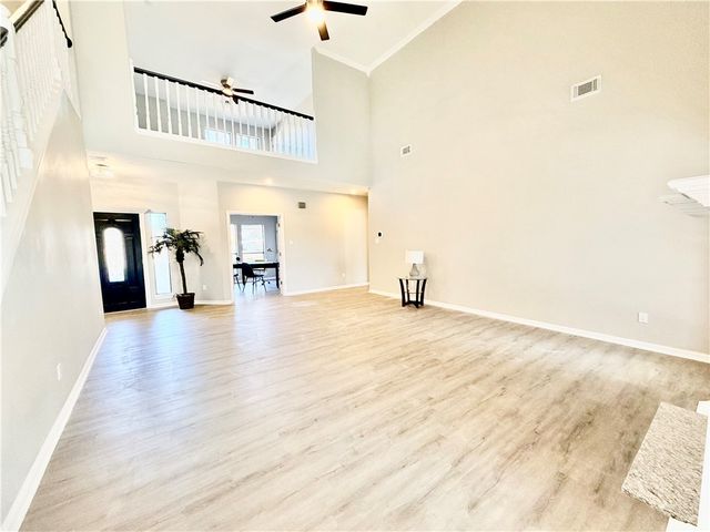 4549 Teal Dr, Corpus Christi, TX 78410