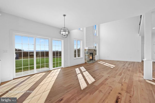 723 BRINDLE FARM LANE, Mechanicsburg, PA 17055