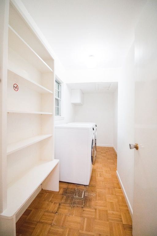 Image 11 of property listing at 27 Yucca St, San Angelo, TX 76901