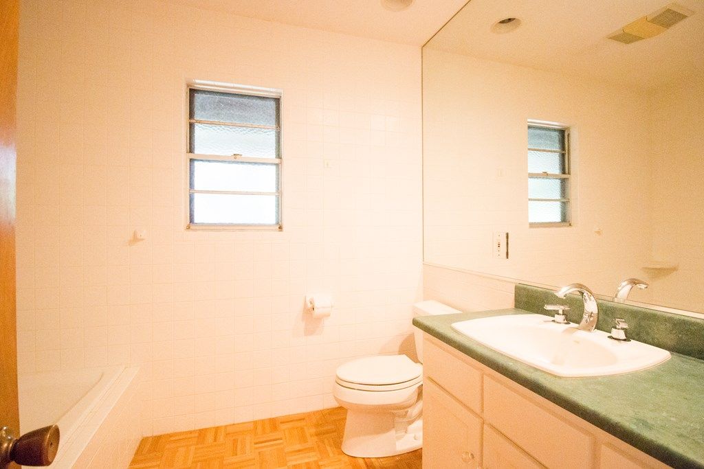 Image 13 of property listing at 27 Yucca St, San Angelo, TX 76901