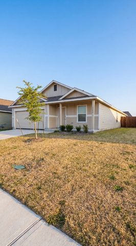 1760 Courage Creek, Crandall, TX 75114