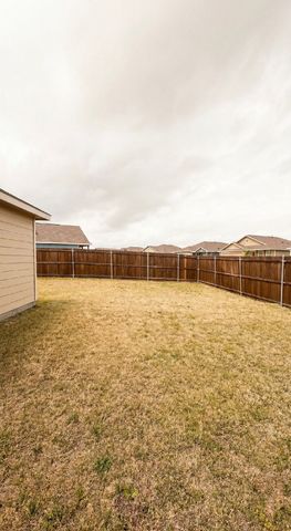 1760 Courage Creek, Crandall, TX 75114