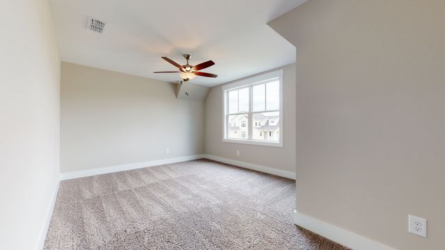 504 River Watch Way, Winchester, TN 37398