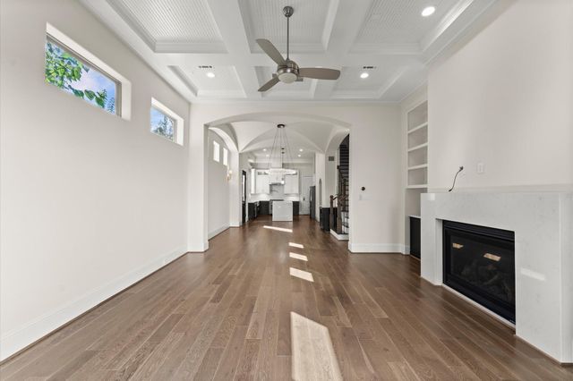 1902 W 25th Street, Houston, TX 77008