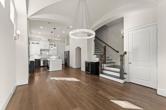 1902 W 25th Street, Houston, TX 77008