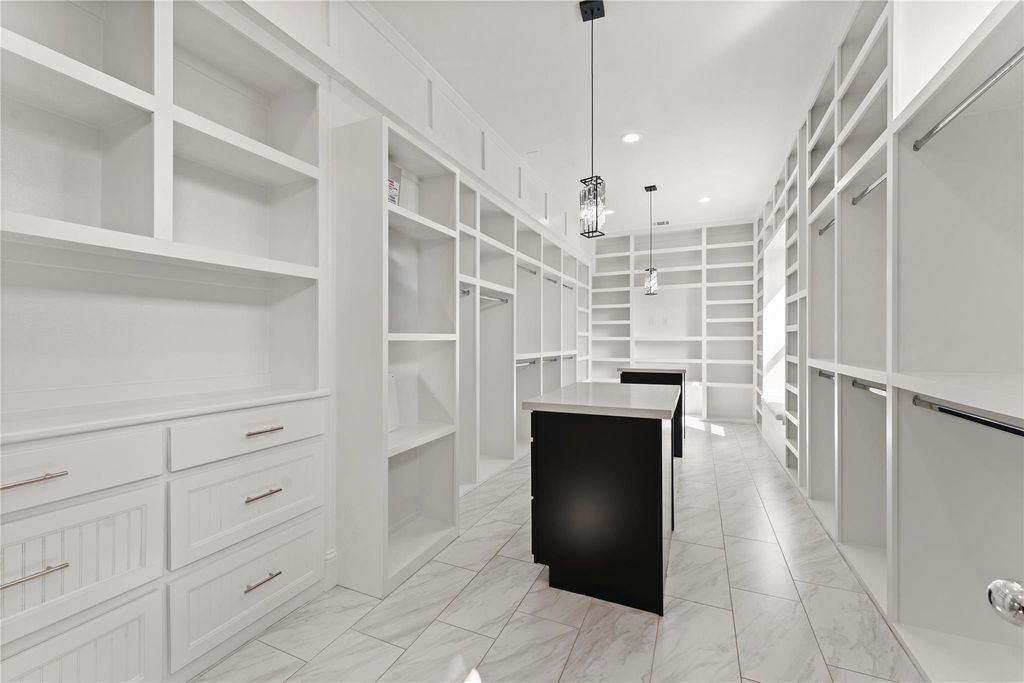 1902 W 25th Street, Houston, TX 77008