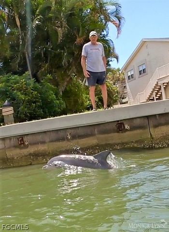 507 Carlos CIR, Fort Myers Beach, FL 33931