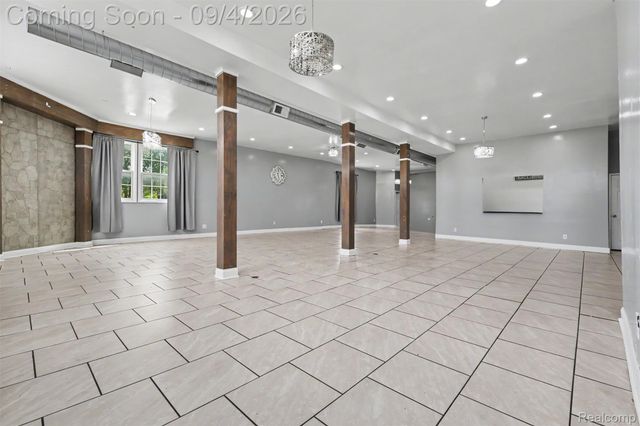 4187 Junction Avenue, Detroit, MI 48210