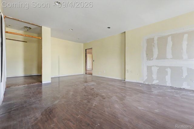 4187 Junction Avenue, Detroit, MI 48210
