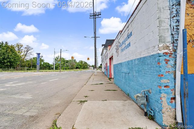 4187 Junction Avenue, Detroit, MI 48210