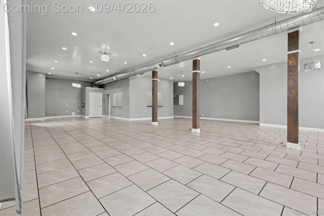 4187 Junction Avenue, Detroit, MI 48210
