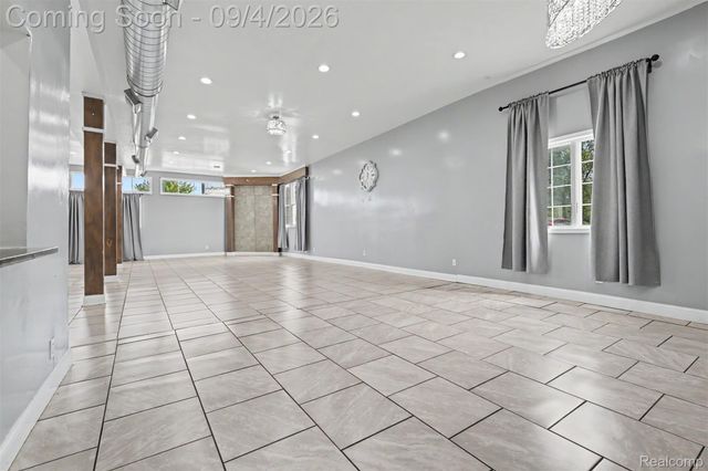 4187 Junction Avenue, Detroit, MI 48210