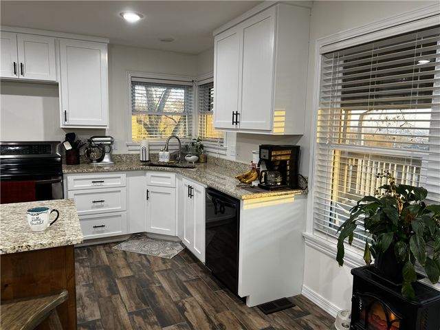 1430 Skyline Drive, Russellville, AR 72802