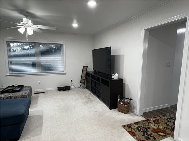 1430 Skyline Drive, Russellville, AR 72802