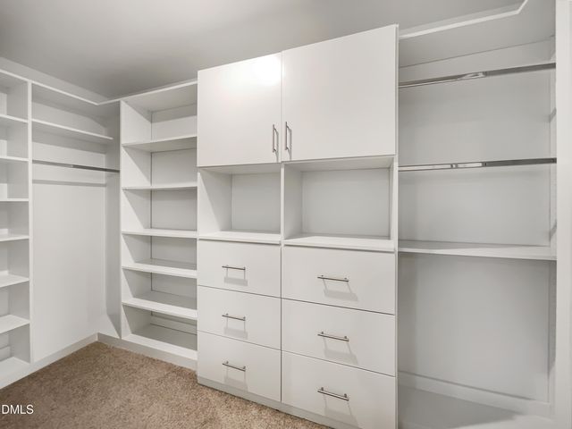 3000 Adencrest Place, Fuquay Varina, NC 27526