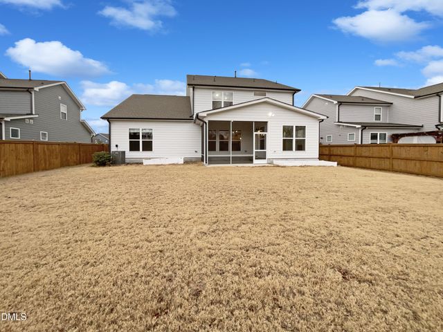 3000 Adencrest Place, Fuquay Varina, NC 27526