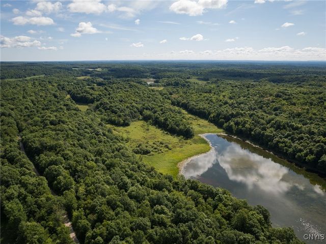 407 Cr-3, Rossie, NY 13679