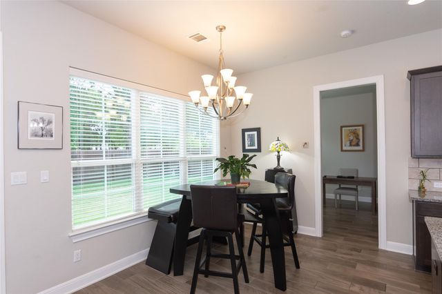 4733 Collins ST 610, Round Rock, TX 78681