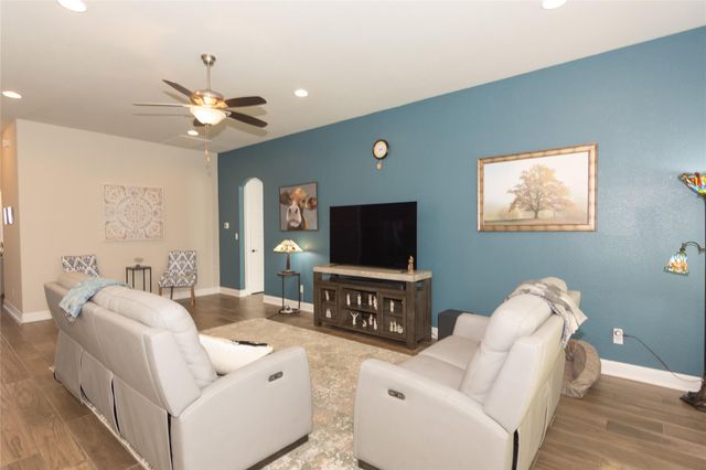 4733 Collins ST 610, Round Rock, TX 78681