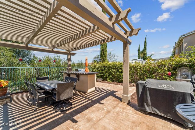3435 Soft Whisper Court, Simi Valley, CA 93065