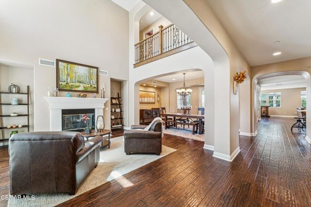 3435 Soft Whisper Court, Simi Valley, CA 93065