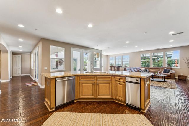 3435 Soft Whisper Court, Simi Valley, CA 93065