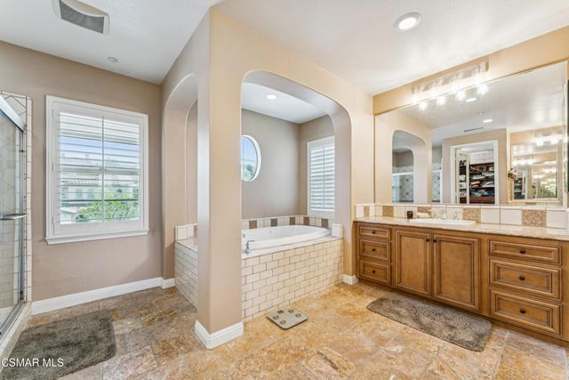 3435 Soft Whisper Court, Simi Valley, CA 93065
